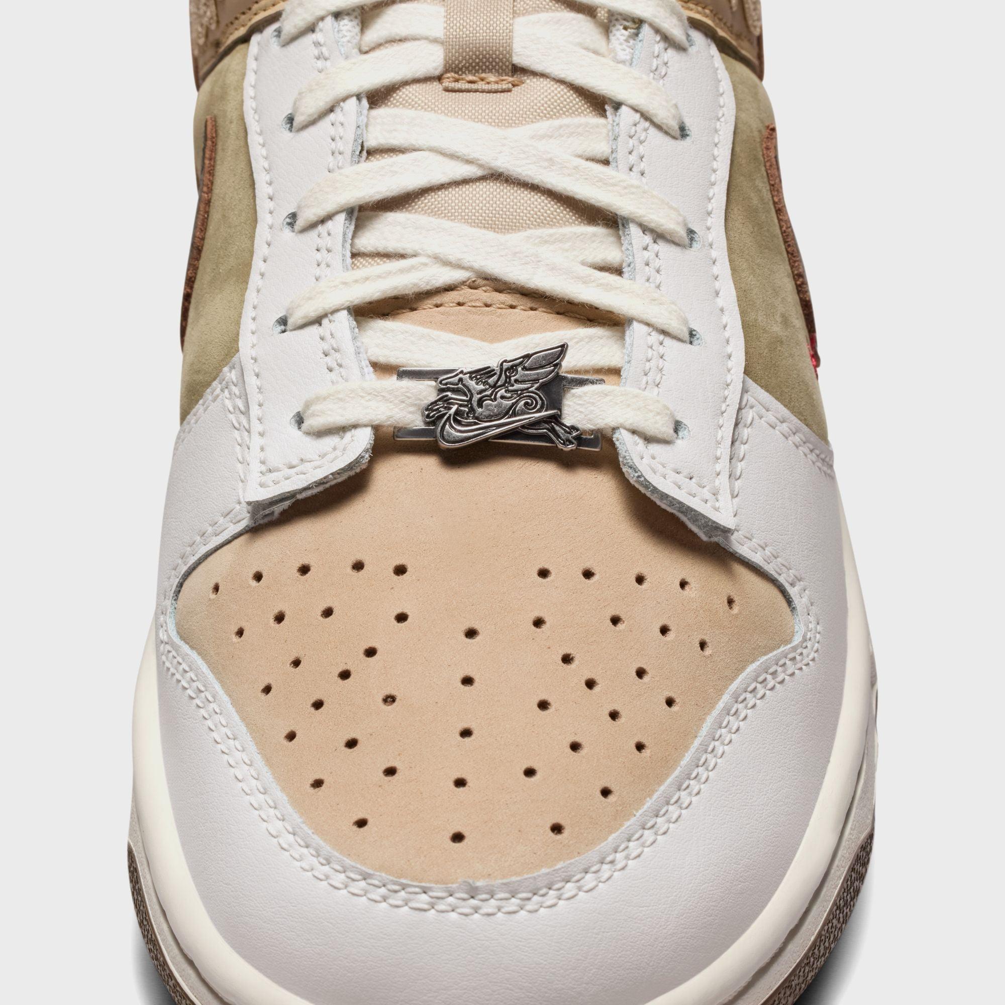 Nike Dunk Low SE - Linen / Phantom / Neutral Olive / Dark Hazel Male Product Image