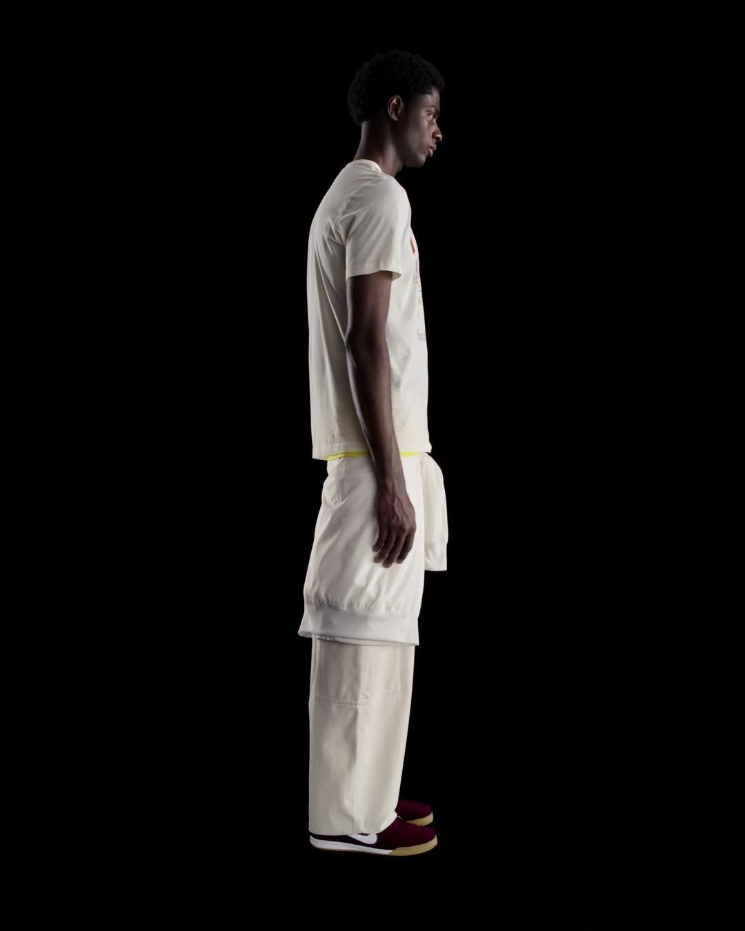 Mens Nike Sportswear T-Shirt | HQ9270-010 Product Image