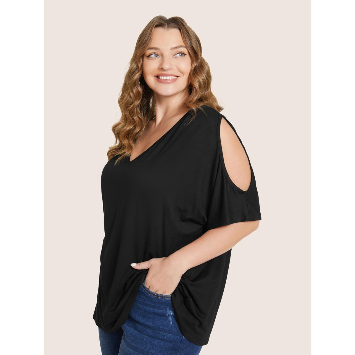 Plus Size Plain Cut Out V Neck T-shirt Black Women Elegant Cut-Out Plain V-neck Everyday T-shirts BloomChic 22-24/3X Product Image