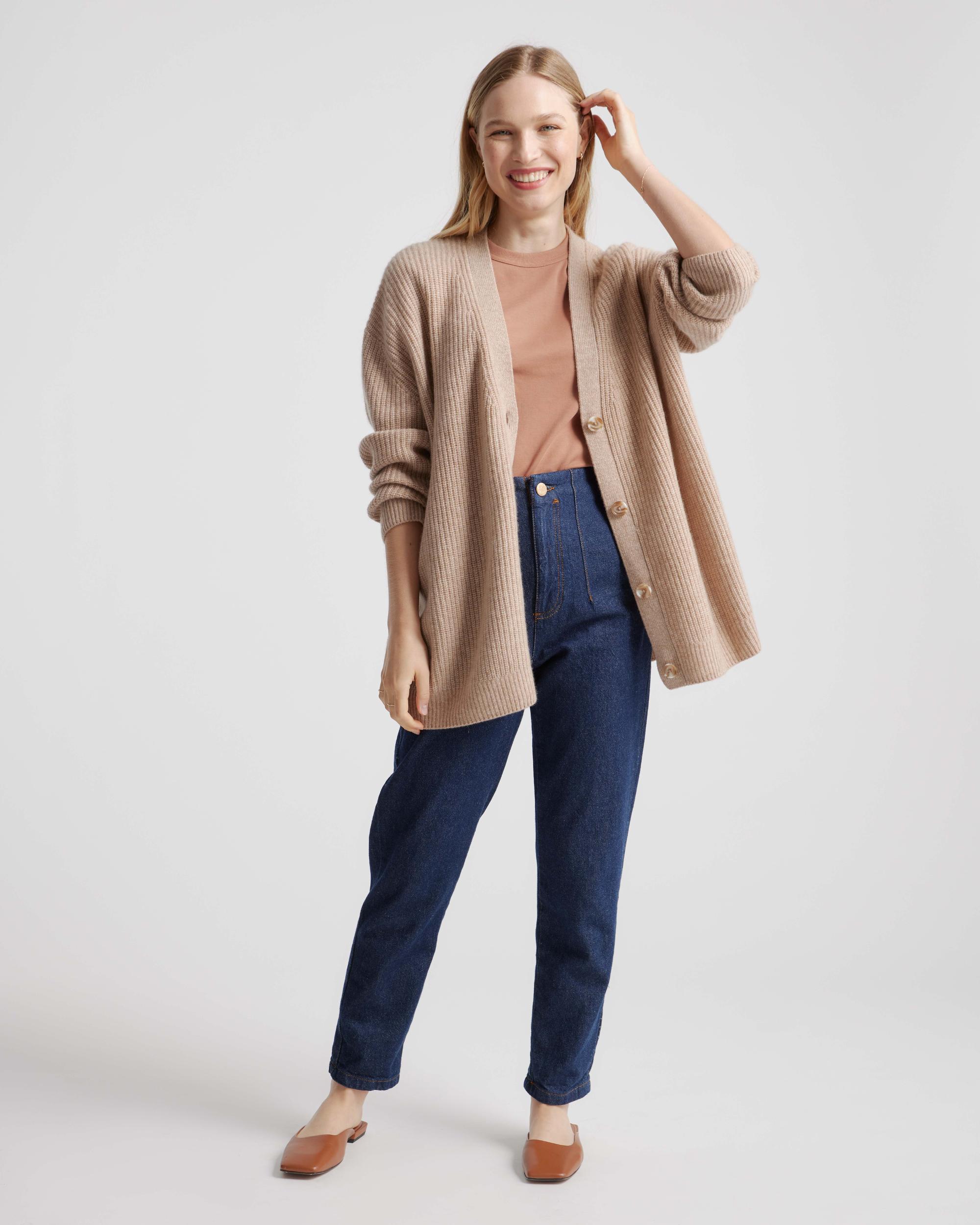 Quince | Women's Mongolian Spring Cashmere OverSized Boyfriend Cardigan Sweater Size XL Product Image