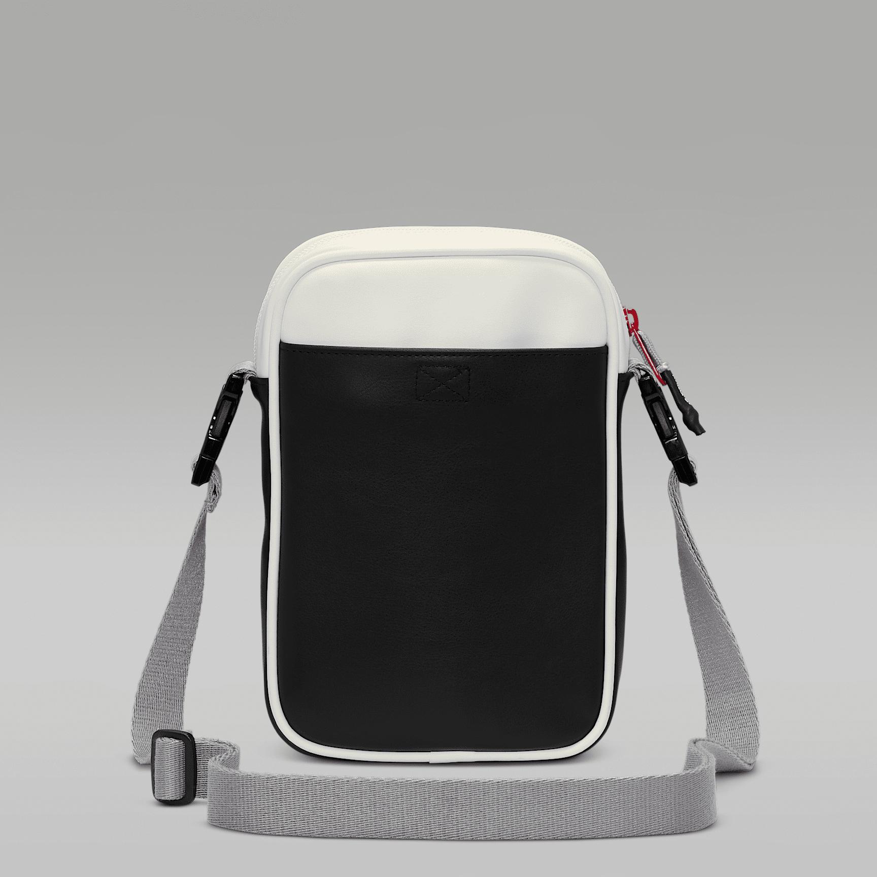 Jordan Jordan Retro Festival Bag - Adult Black/Red/Black Product Image