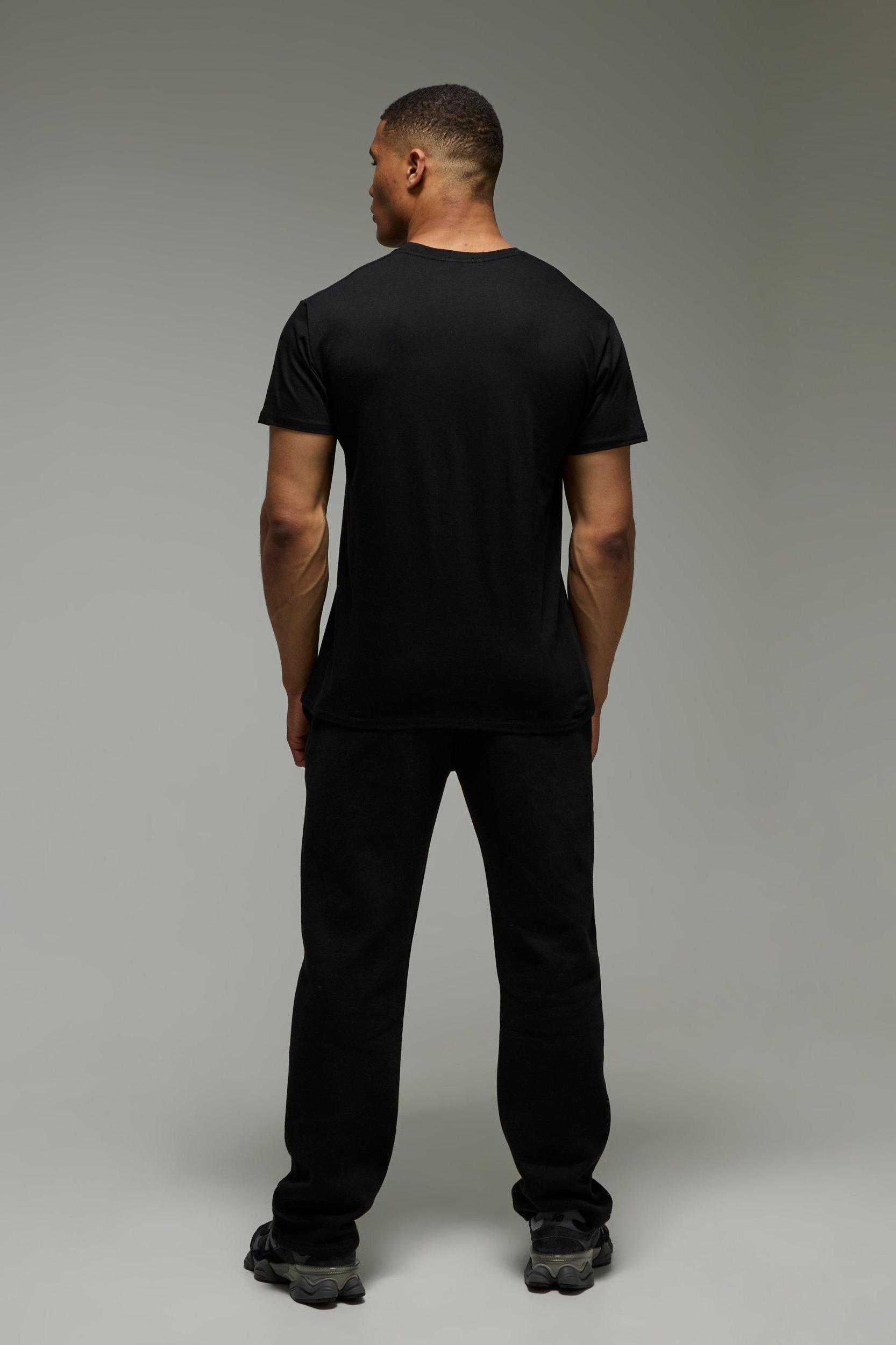 MAN Active Regular Fit NYC Run Club T-Shirt | boohooMAN USA Product Image