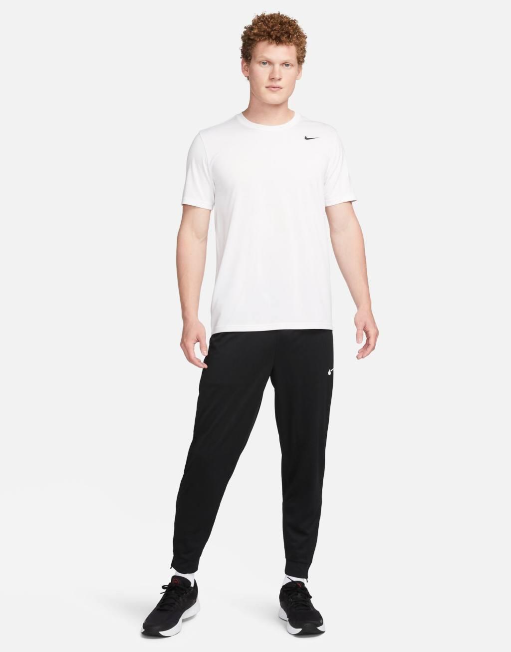 Nike Training Totality sweatpants in black Product Image