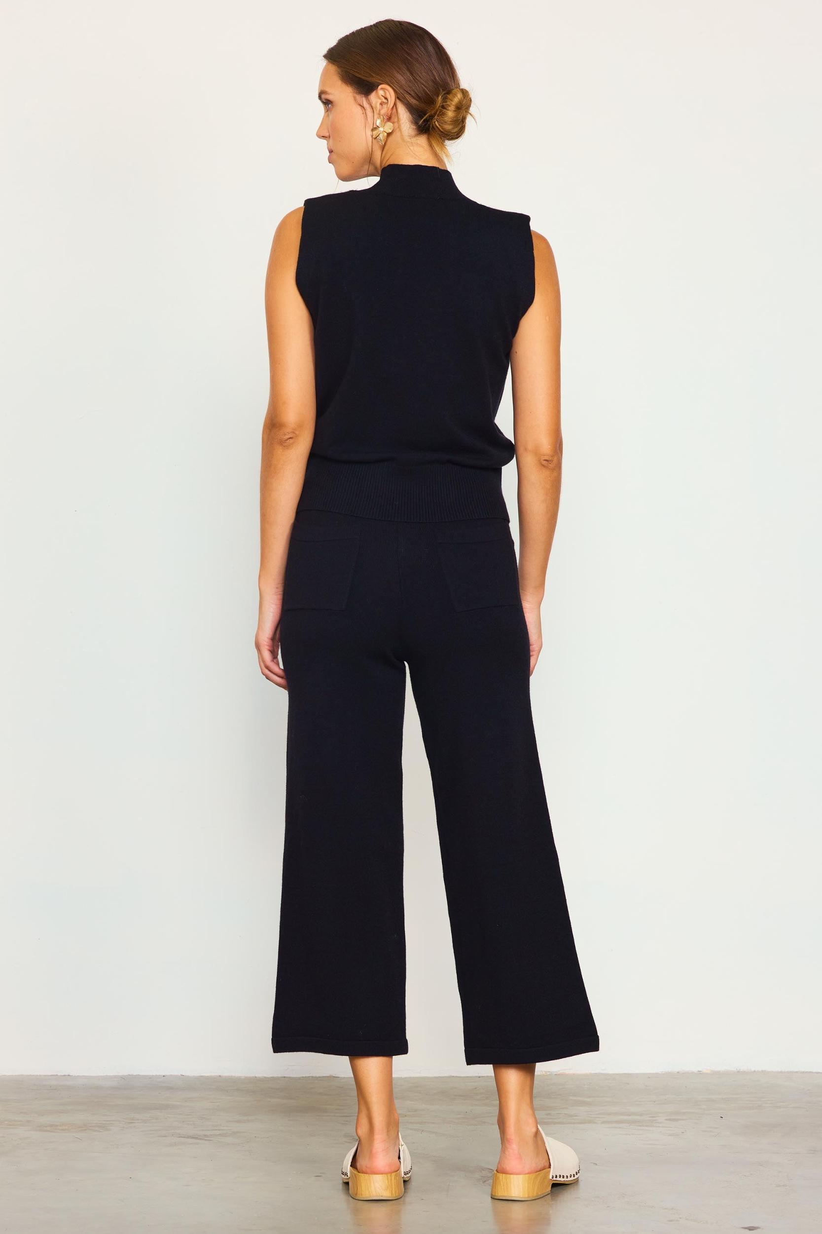 Knit Crop Pants Product Image