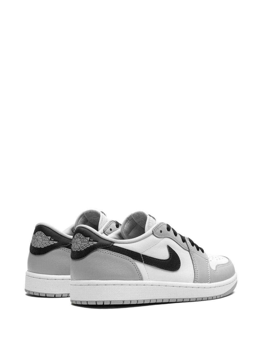 Air Jordan 1 Retro Low OG "Barons" sneakers Product Image
