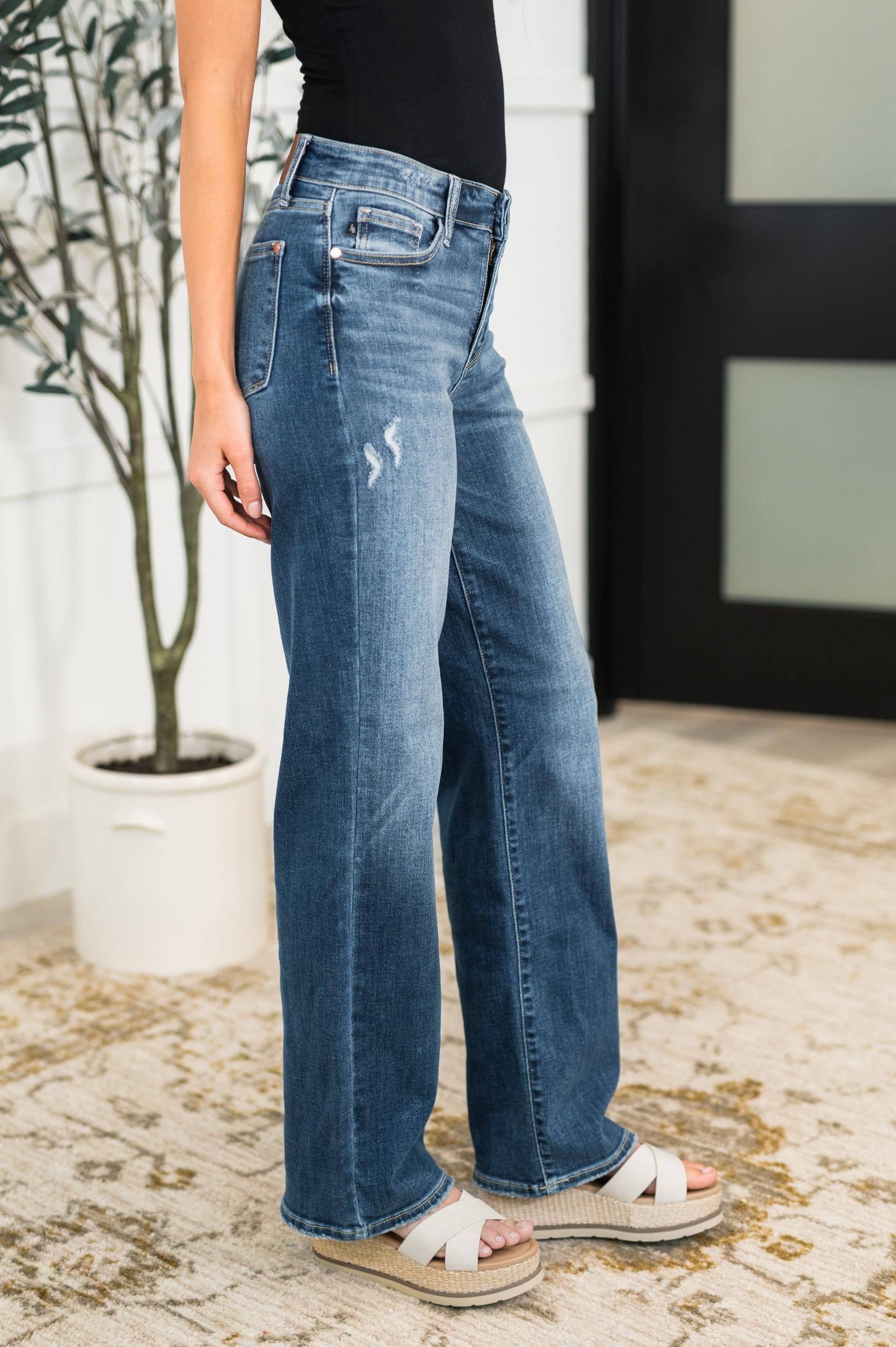82392   Julia Hi-Rise 90's Straight Leg Judy Blue Jeans Product Image