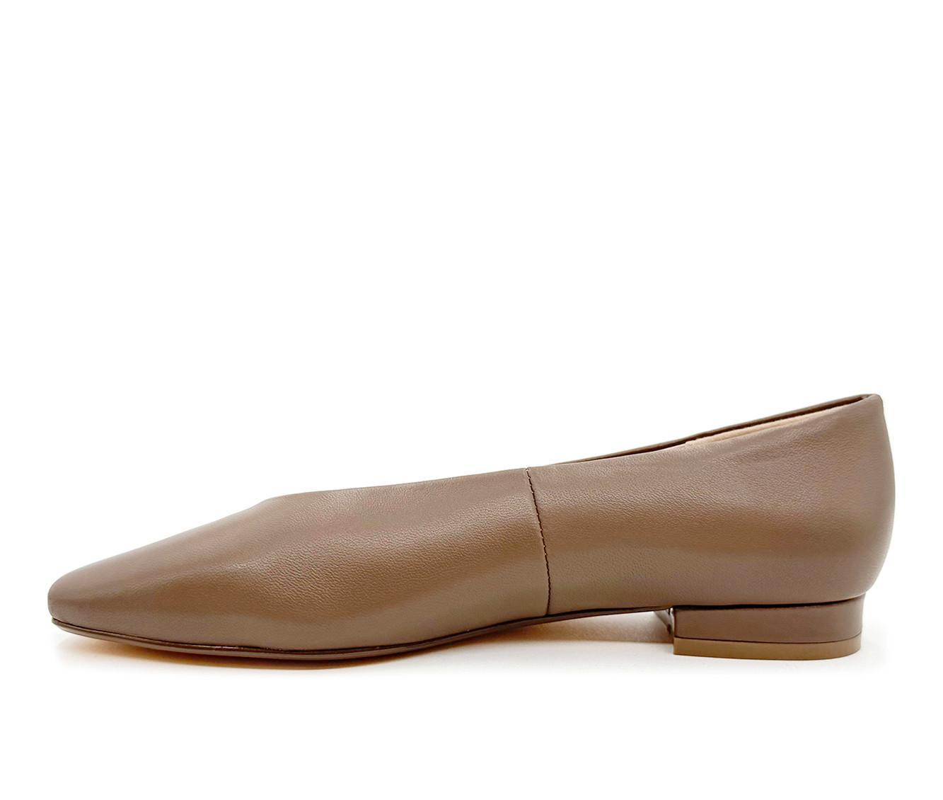 Women's Chelsea Crew Slick Flats Product Image