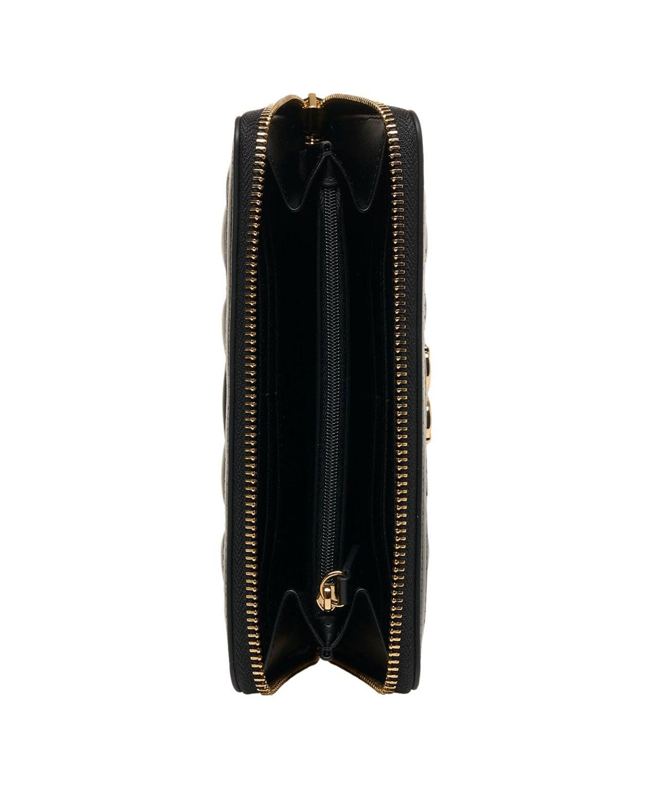 Quilted wallet with logo Product Image