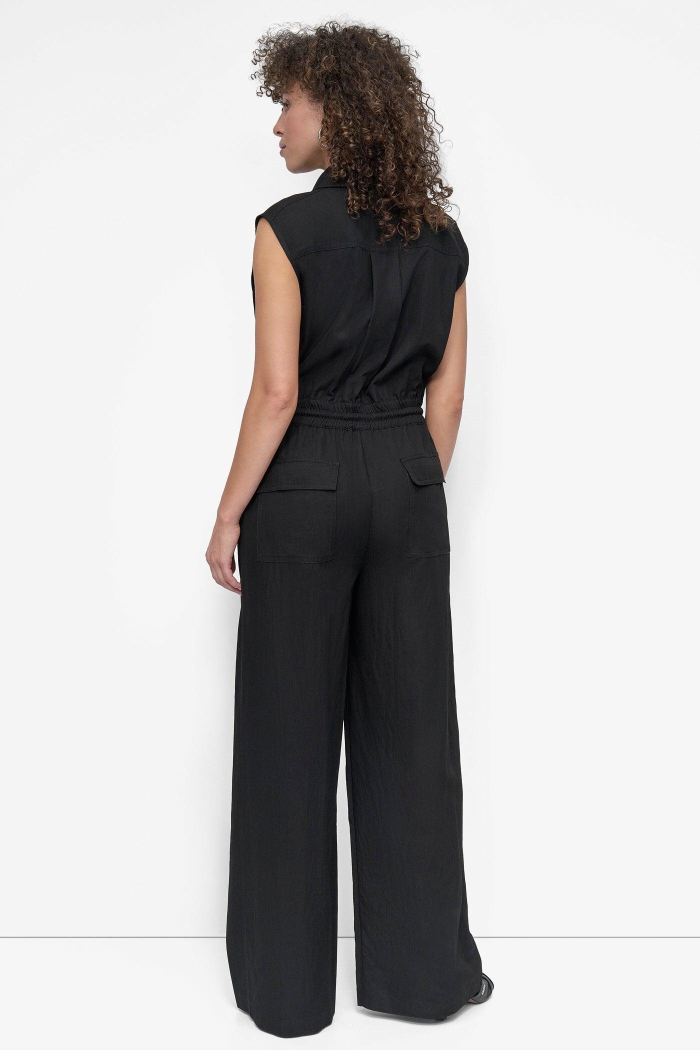 SLEEVELESS UTILITY JUMPSUIT Product Image