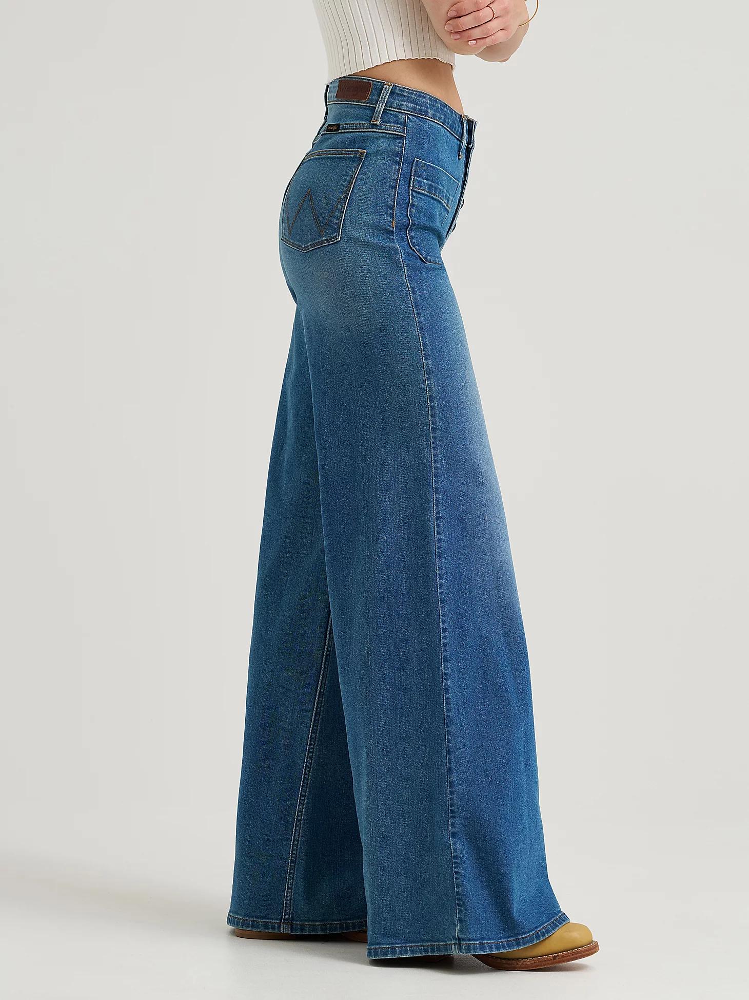 Women's Patch Pocket Wide Leg Jean in Carolina Product Image
