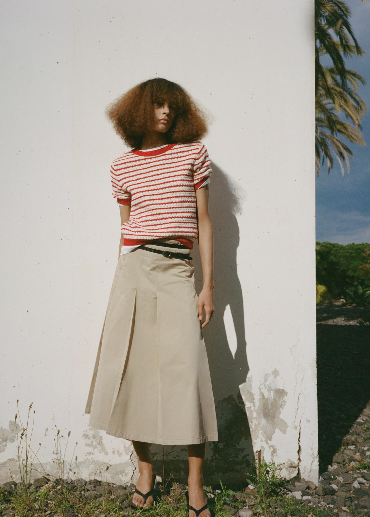 Striped short-sleeved crochet sweater - Women | MANGO USA Product Image