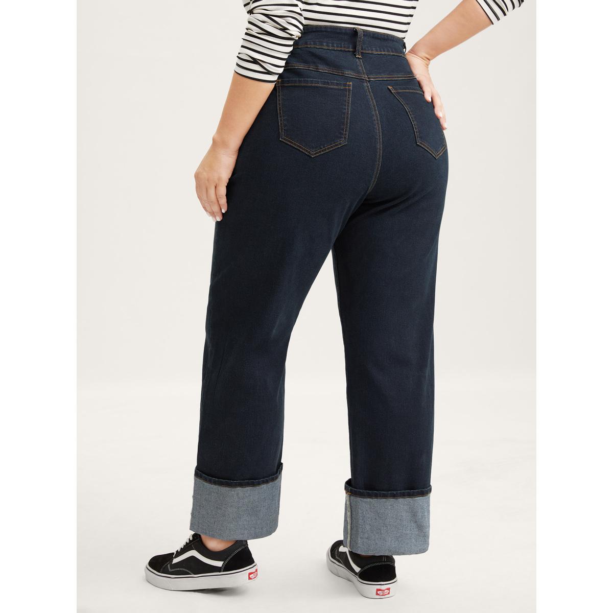 Plus Size Stretch Cuffed Hem Butt-Lifting Straight-Leg Jeans Women Denimindigo Leisure High stretch Slanted pocket Jeans BloomChic 18/2X Product Image