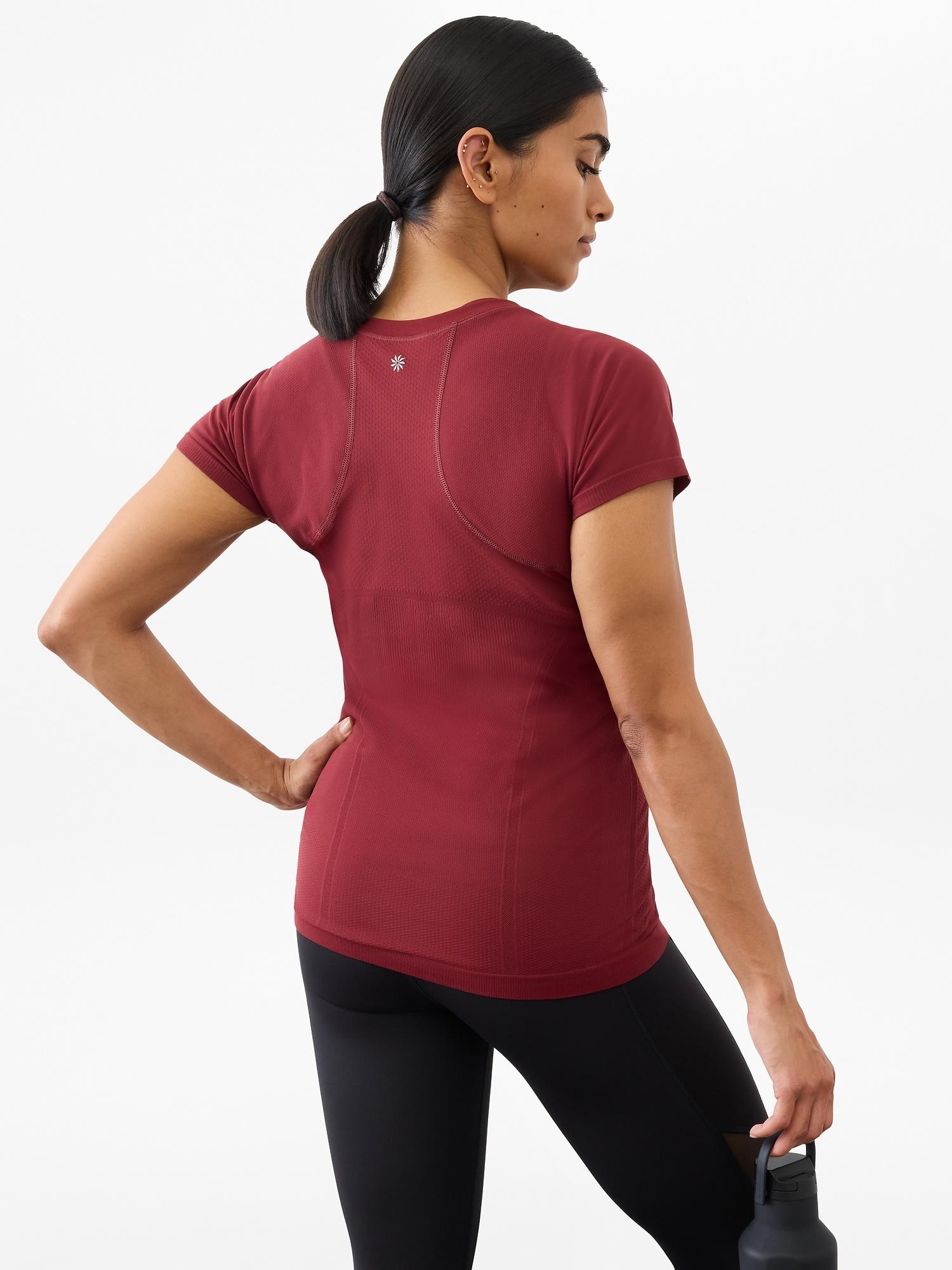 Momentum Seamless Tee Product Image