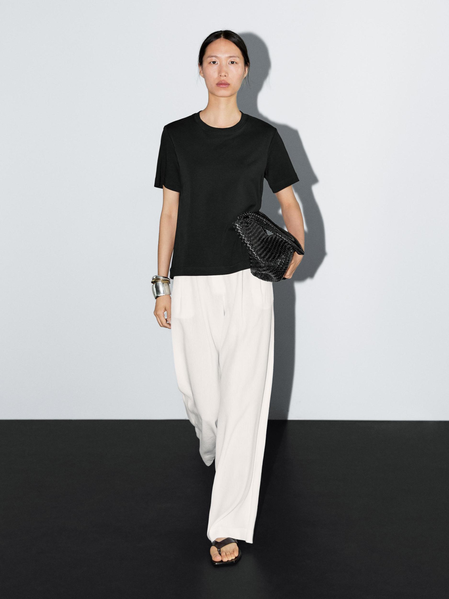 100% cotton interlock crew neck T-shirt Product Image