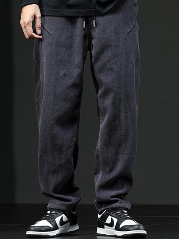 Men's Corduroy Flap Pocket Tapered Cargo Pants Product Image