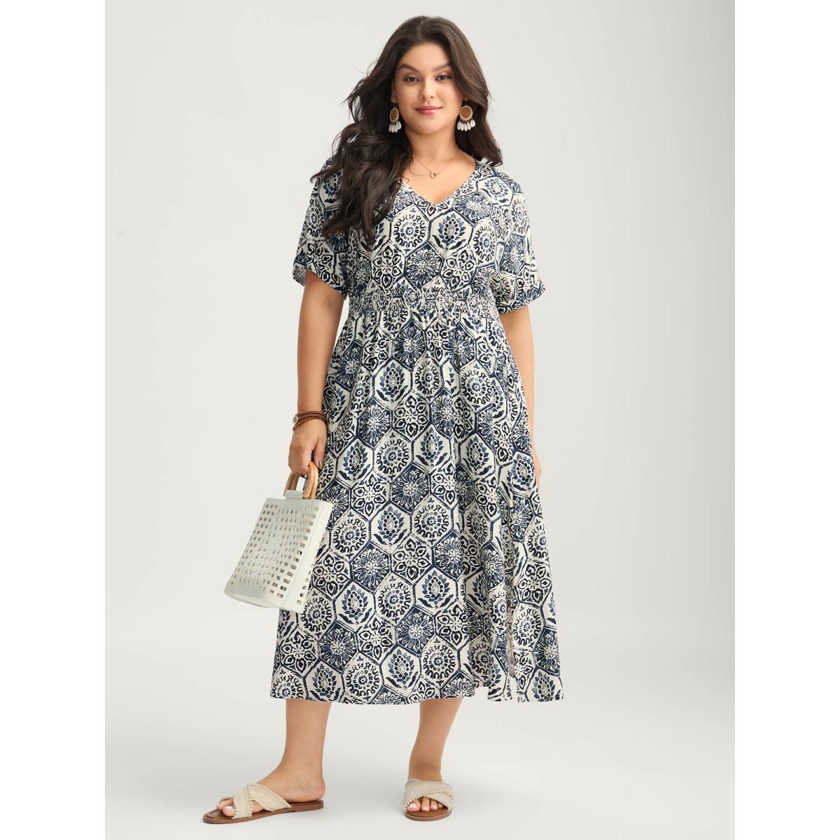 Plus Size Boho Geometric Print Split Midi Dress DarkBlue Women Boho V-neck Short sleeve Curvy BloomChic 18-20/2X Product Image