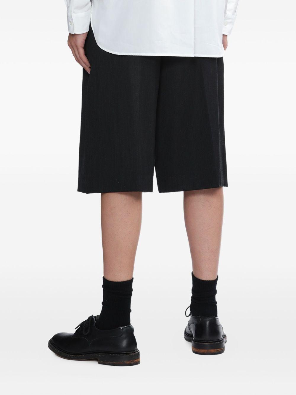 pleated belted shorts Product Image