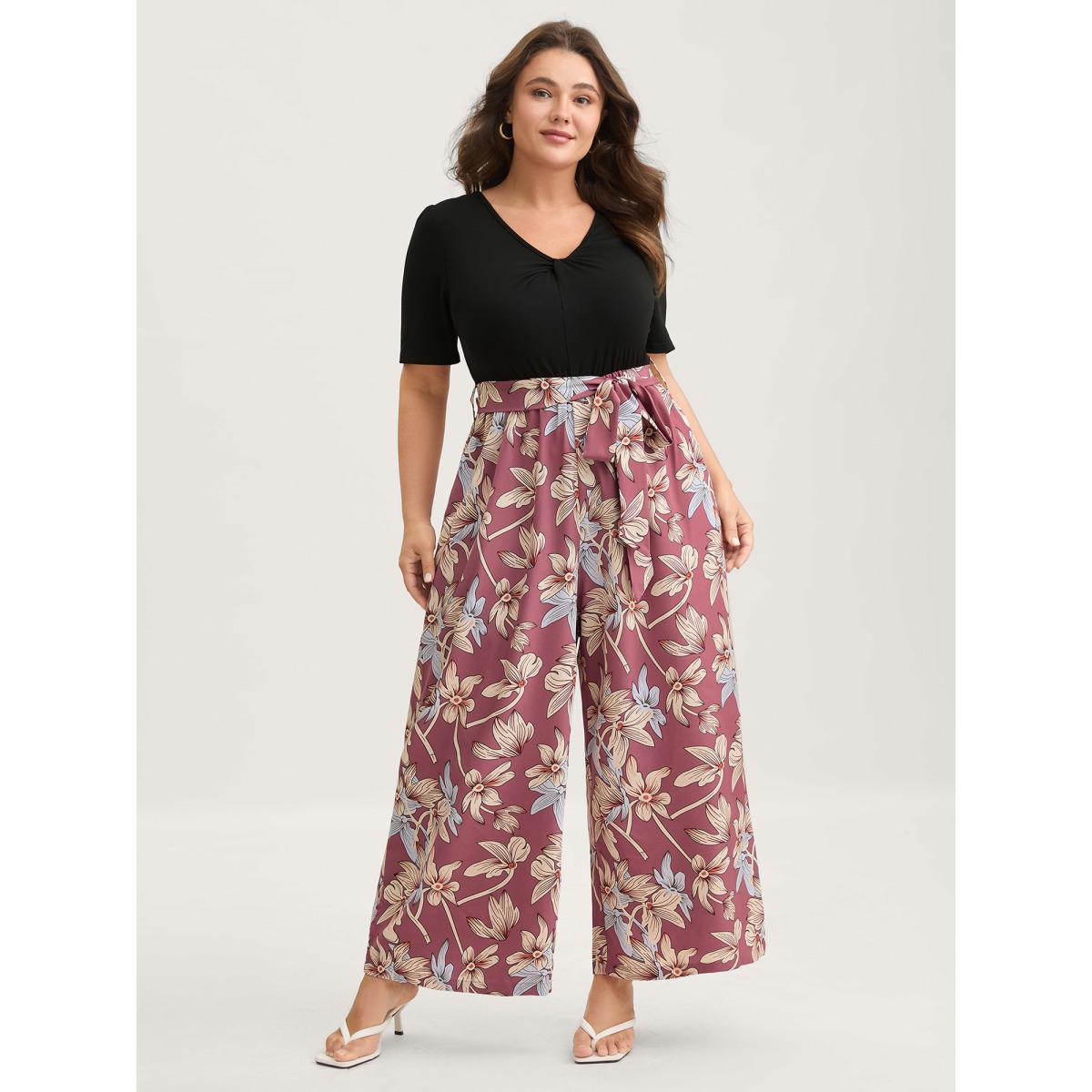 Plus Size Rosered Color Contrast Floral Belted Jumpsuit Women Short sleeve V-neck Elegant Loose Jumpsuits BloomChic 30/6X Product Image