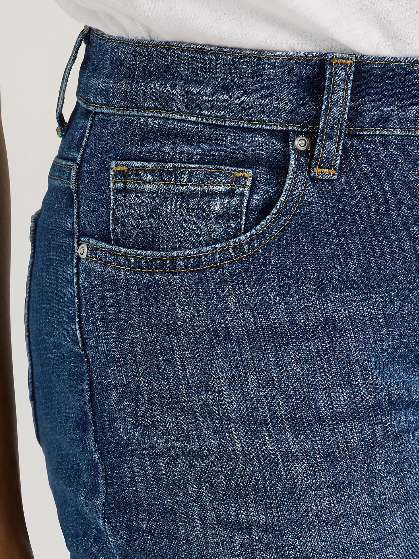 Women’s Stretch Relaxed Fit Straight Leg Jean | Women's Jeans | Lee® Product Image