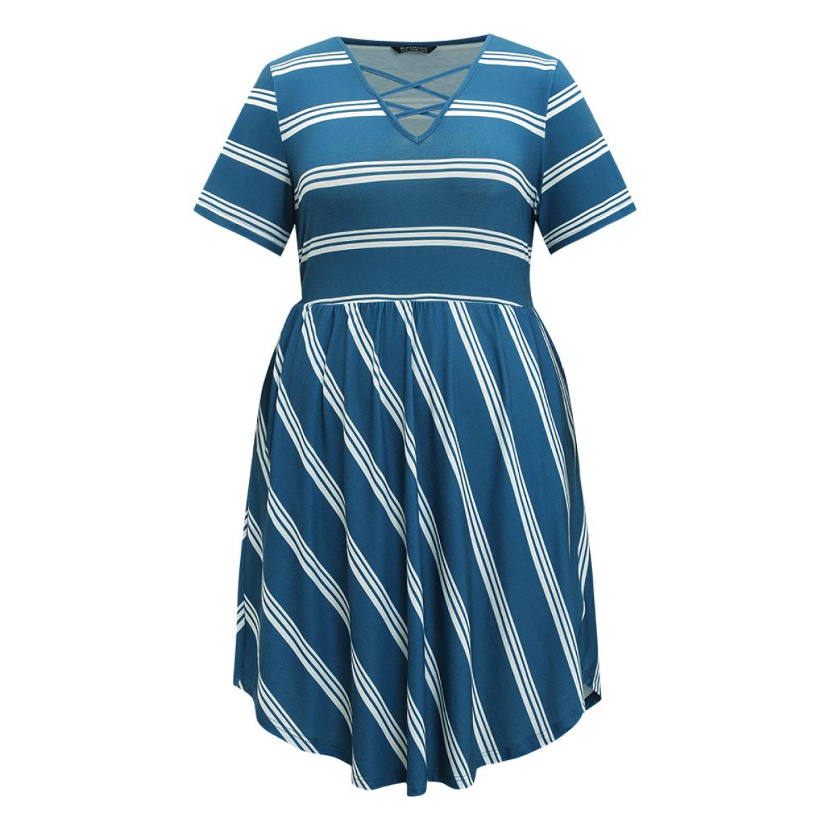 Plus Size Striped Print Pocket Crisscross Curved Hem Dress Blue Women Elegant Gathered V-neck Short sleeve Curvy Knee Dress BloomChic 28/5X Product Image