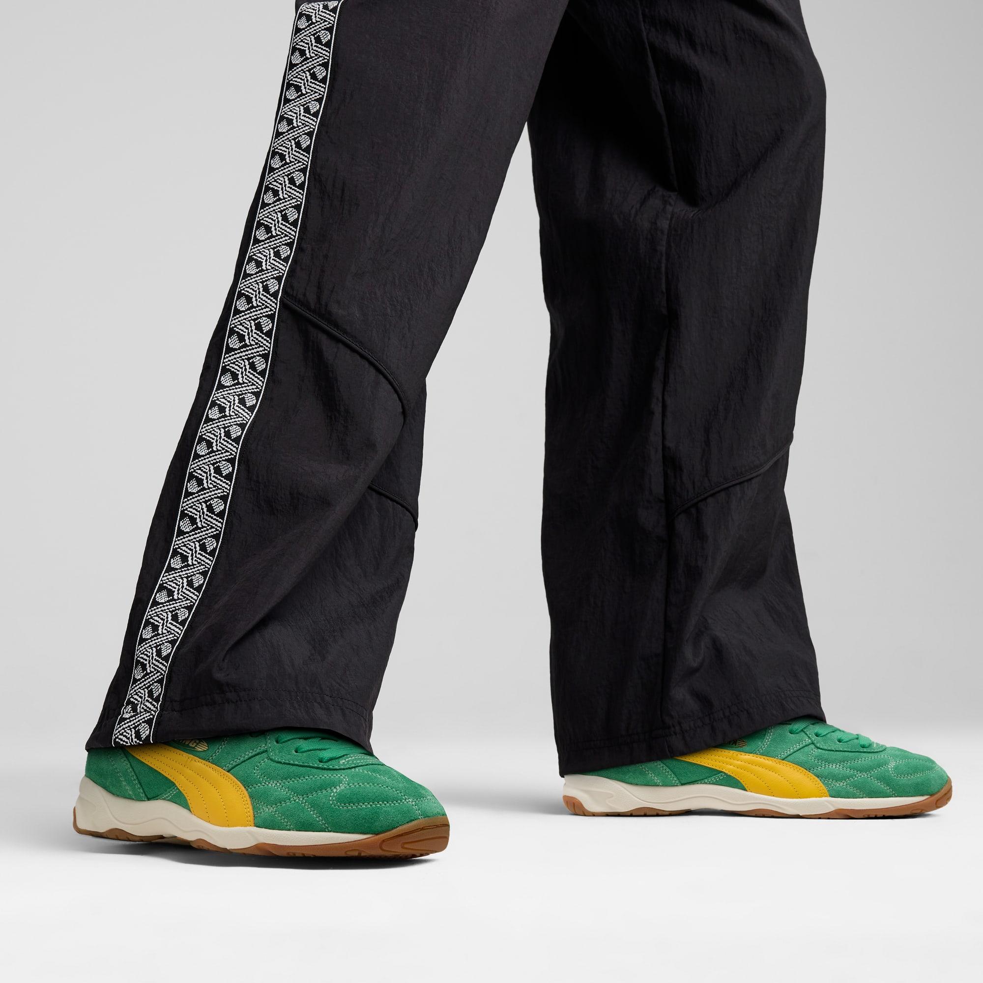 KING Indoor Royalty Men's Sneakers Product Image
