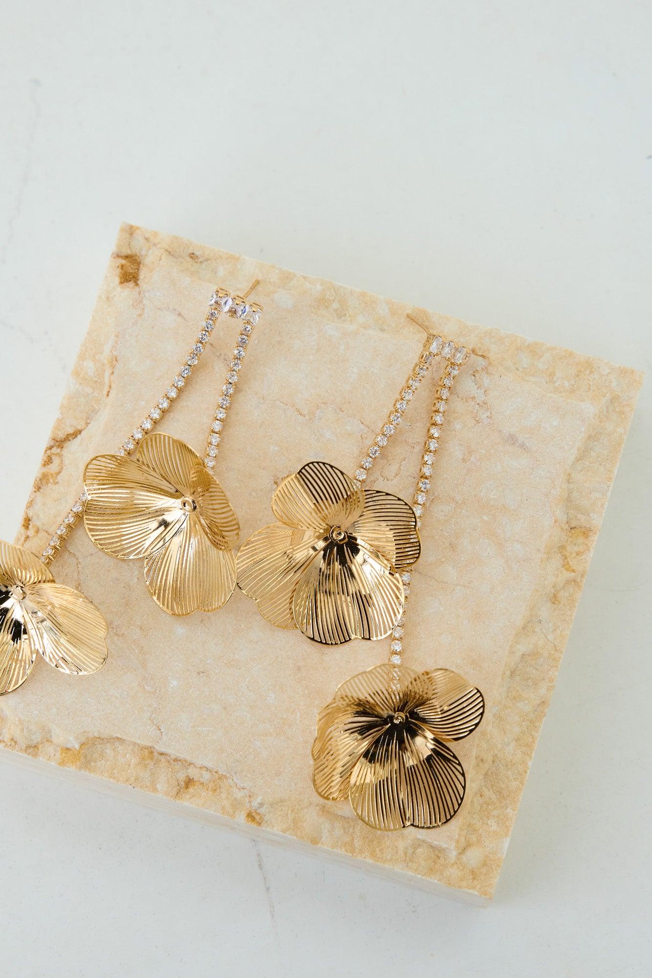 Flowers Of Style Earrings Gold Product Image