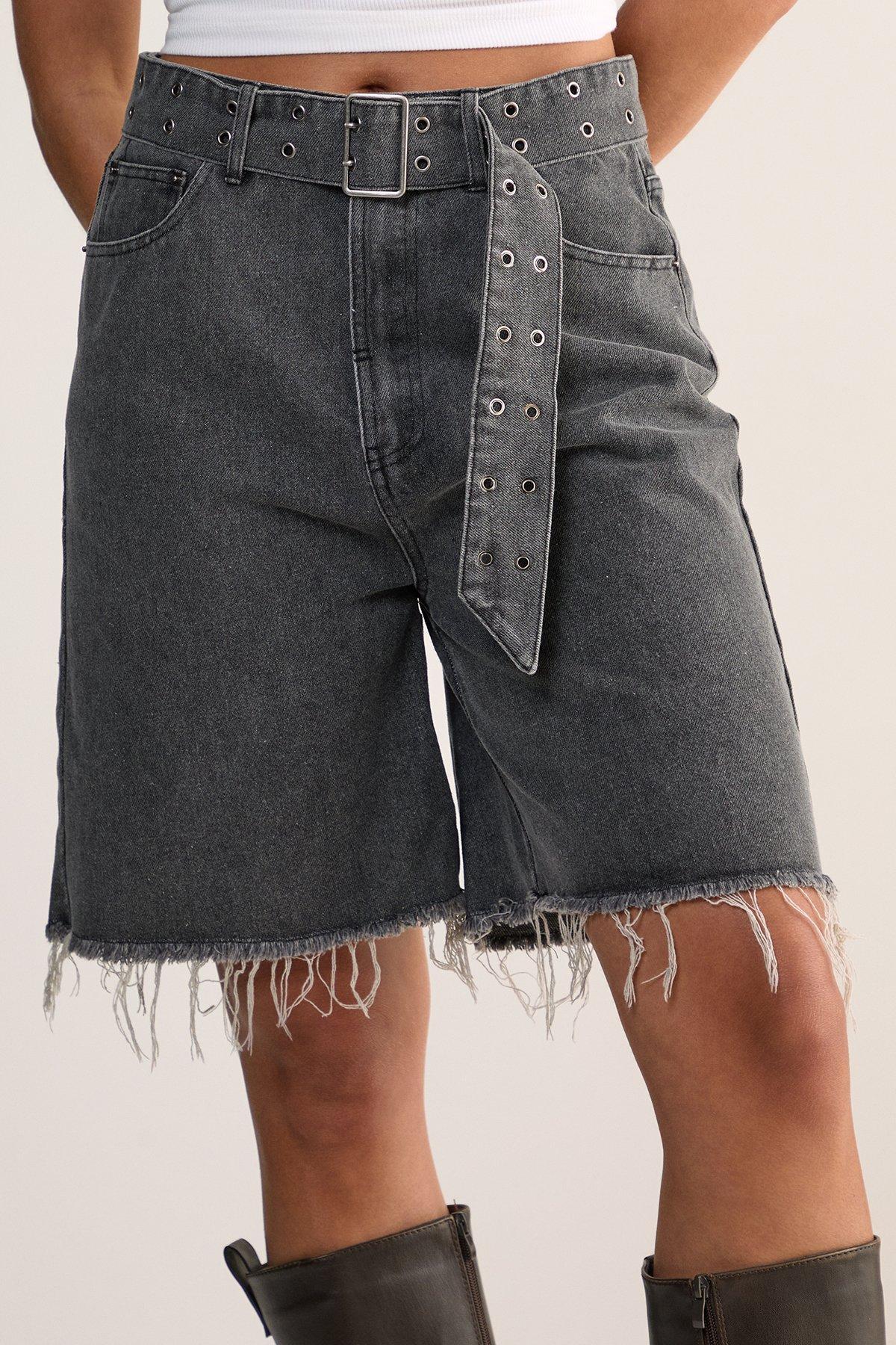 Frayed Belted Denim Shorts Product Image
