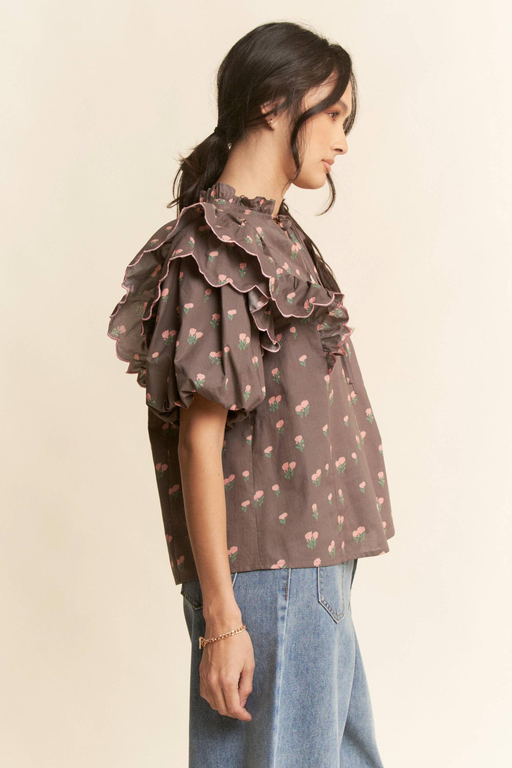 CONTRAST EDGE RUFFLE PUFF SLEEVE BLOUSE TOP: MOCHA BROWN Product Image