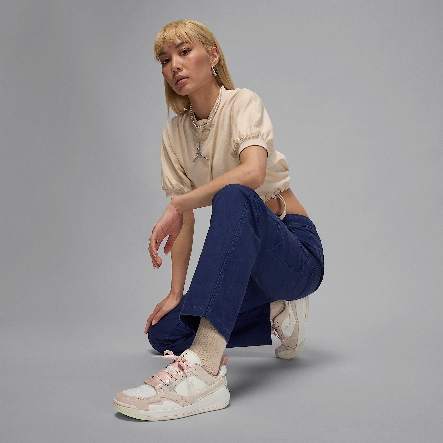 Jordan CMFT Era Women's Shoes Product Image