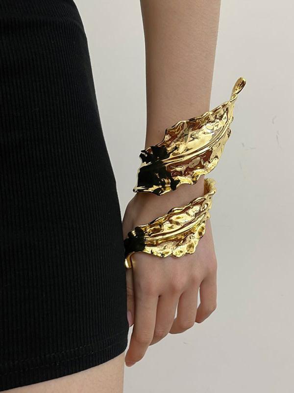 Geometric Pleated Shiny Solid Color Bracelet Accessories Product Image