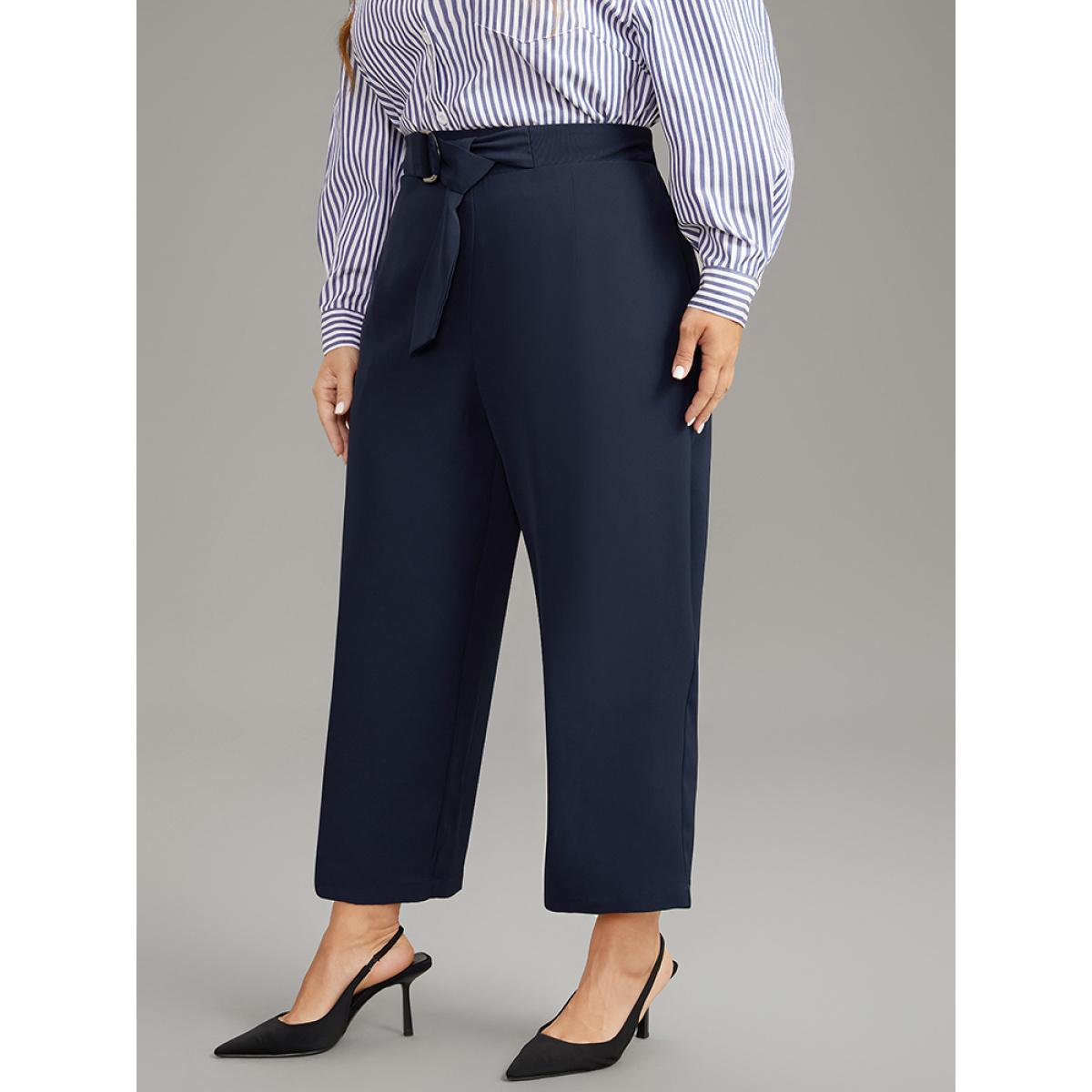 Plus Size Plain Buckle Detail Bowknot Pocket Pants Women Midnight Elegant High Rise Dailywear Pants BloomChic 26/4X Product Image