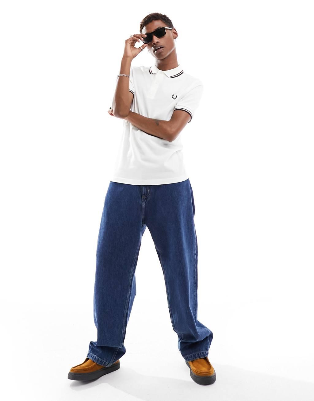 Fred Perry twin tipped logo polo in white/red/navy  Product Image