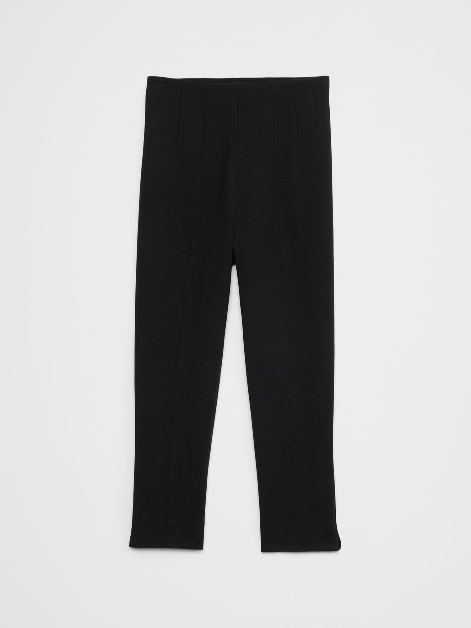 Skinny Capri Ponte Pant Product Image