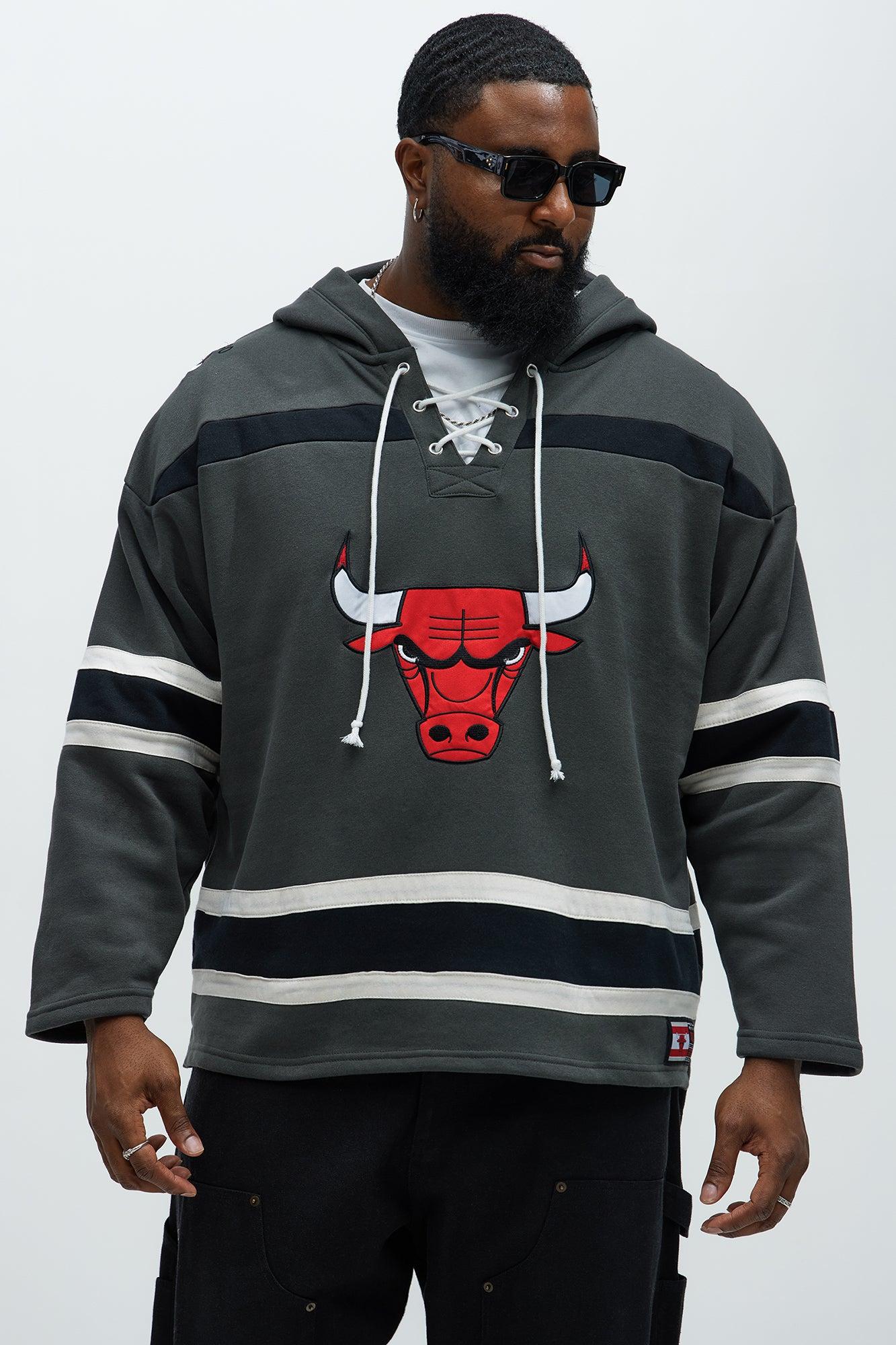 Bulls Body Check Hoodie - Grey Male Product Image