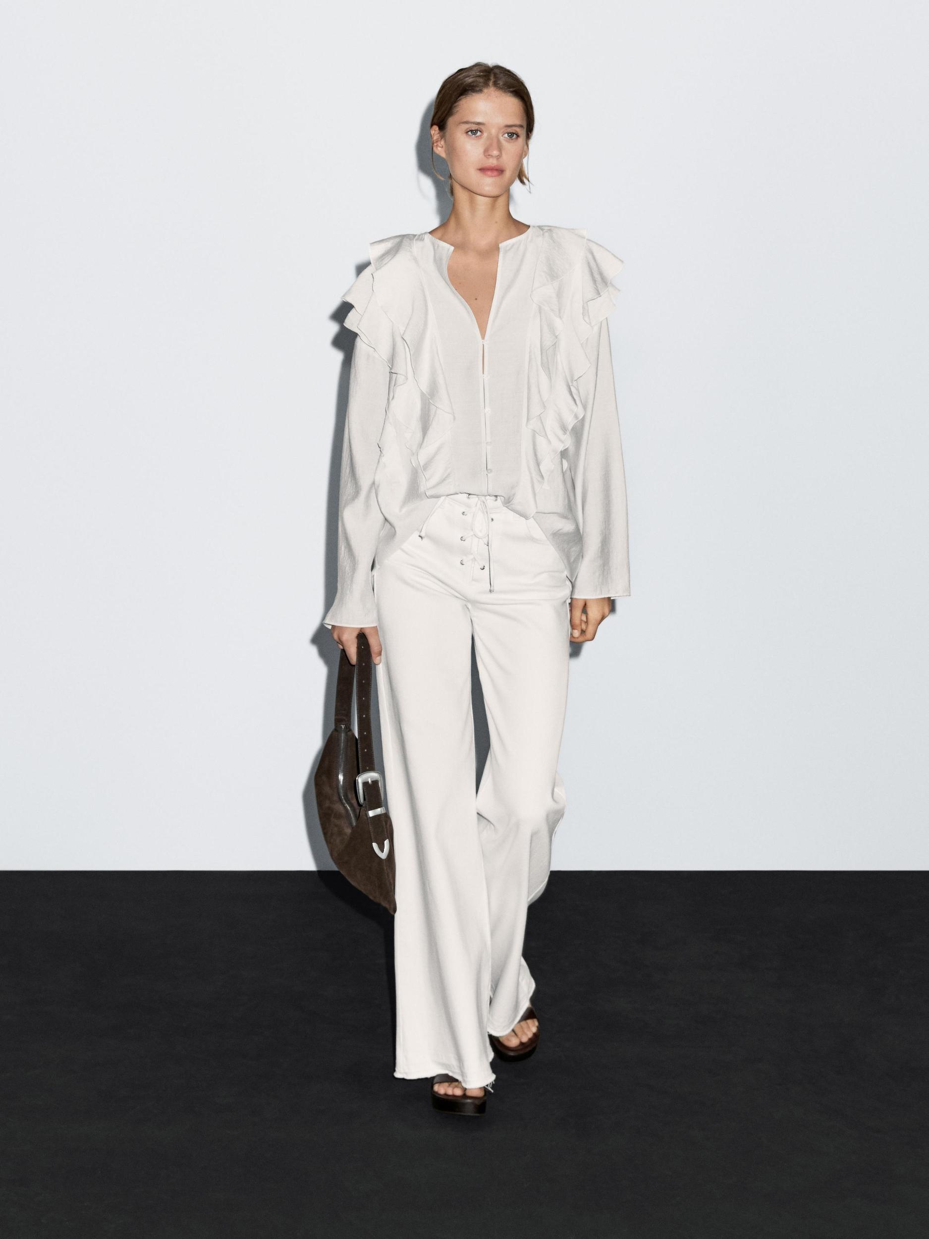 Flared high-waist jeans Product Image