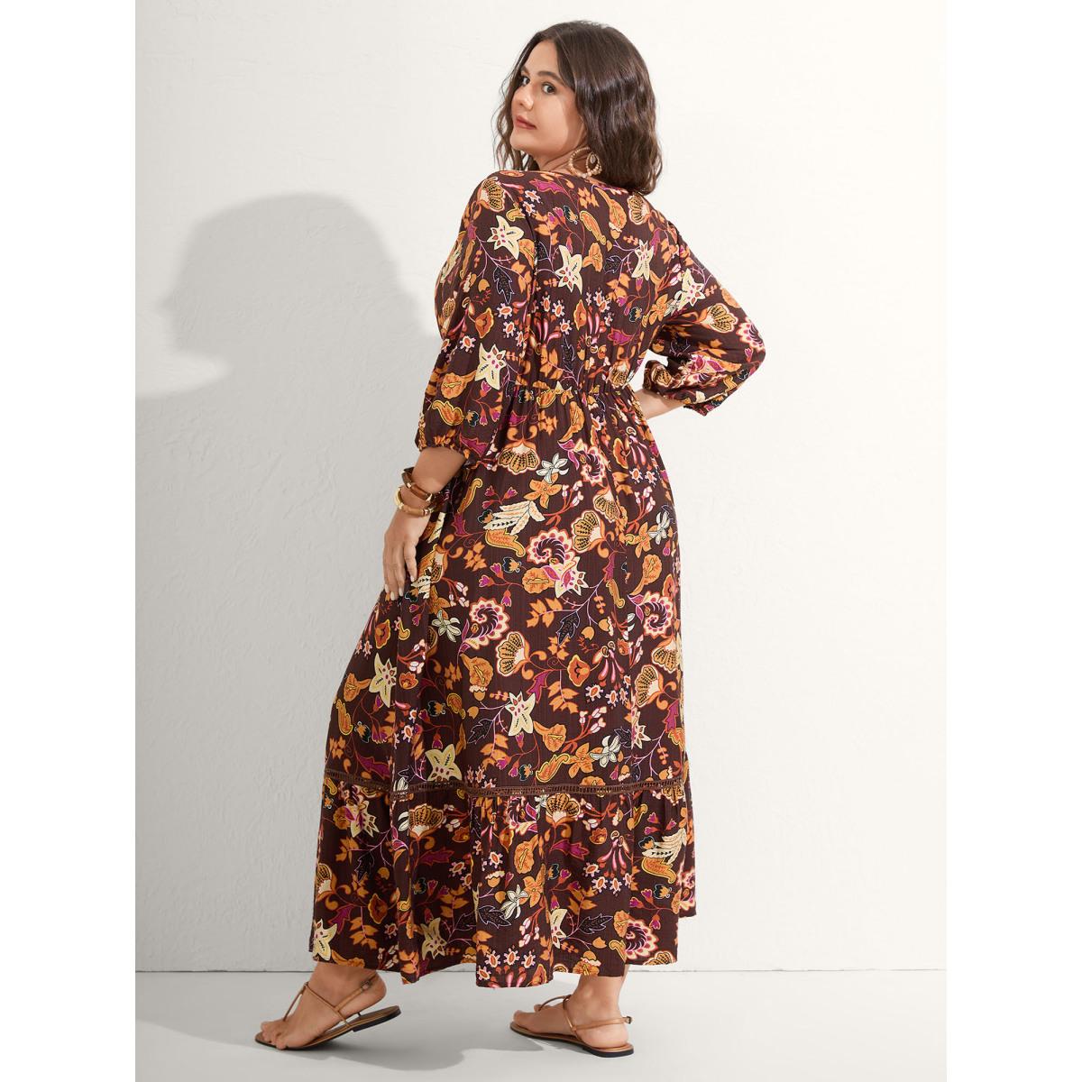 Plus Size Boho Print Stretchy Waist Maxi Dress Browncoffeecolor Women Boho Woven ribbon&lace trim Flat collar with V-notch Elbow-length sleeve Curvy BloomChic 12/L Product Image