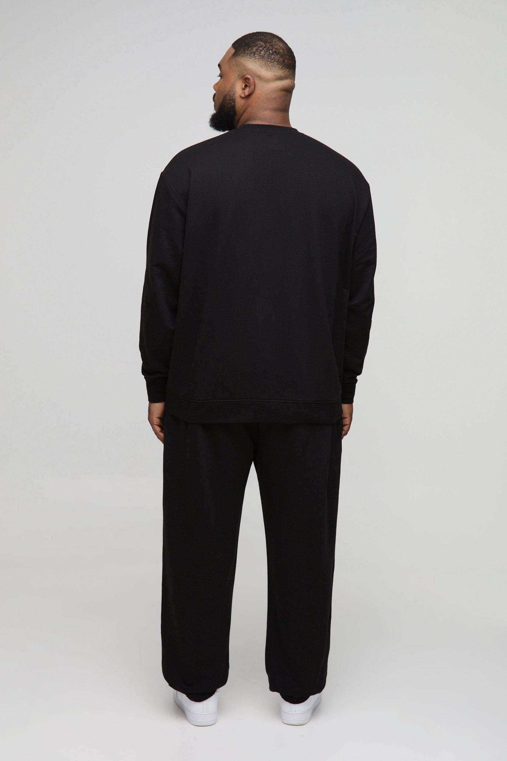 Plus Lightweight Oversized Fit Basic Sweatpants | boohooMAN USA Product Image