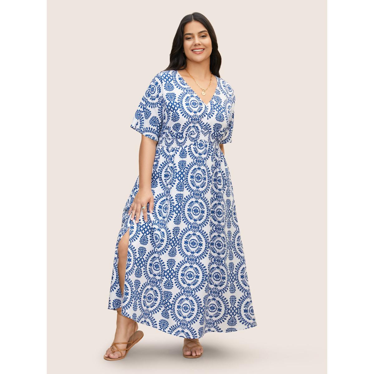 Plus Size Bandana Print Shirred Split Side Maxi Dress Mediumblue Women Resort Shirred V-neck Short sleeve Curvy BloomChic 12/L Product Image