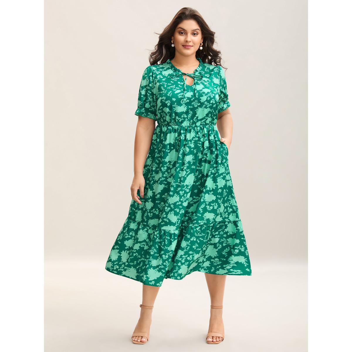 Plus Size Silhouette Floral Print Frill Trim Neck Dress Emerald Women Elegant Tie knot Flat collar with V-notch Short sleeve Curvy BloomChic 14-16/1X Product Image