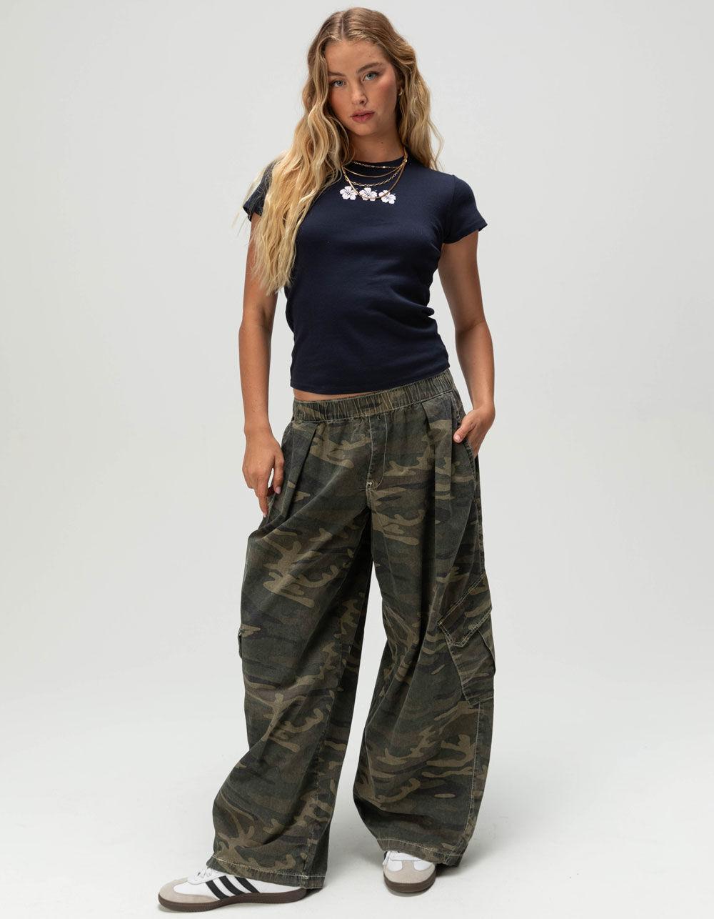 FULL TILT Hibiscus Womens Baby Tee - NAVY Product Image