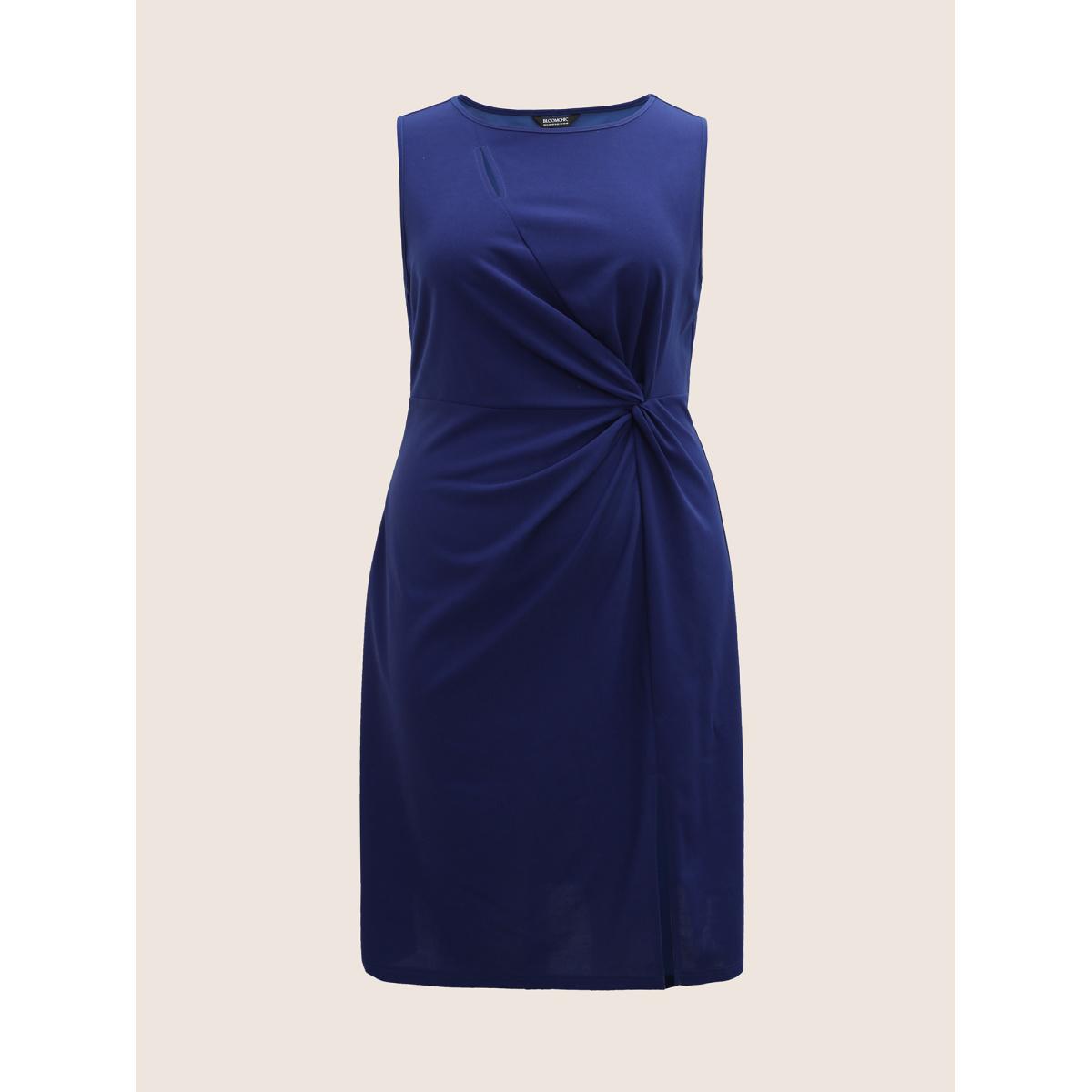 Plus Size Plain Twist Front Slit Hem Dress Navy Women At the Office Twist Round Neck Sleeveless Curvy BloomChic 10/M Product Image