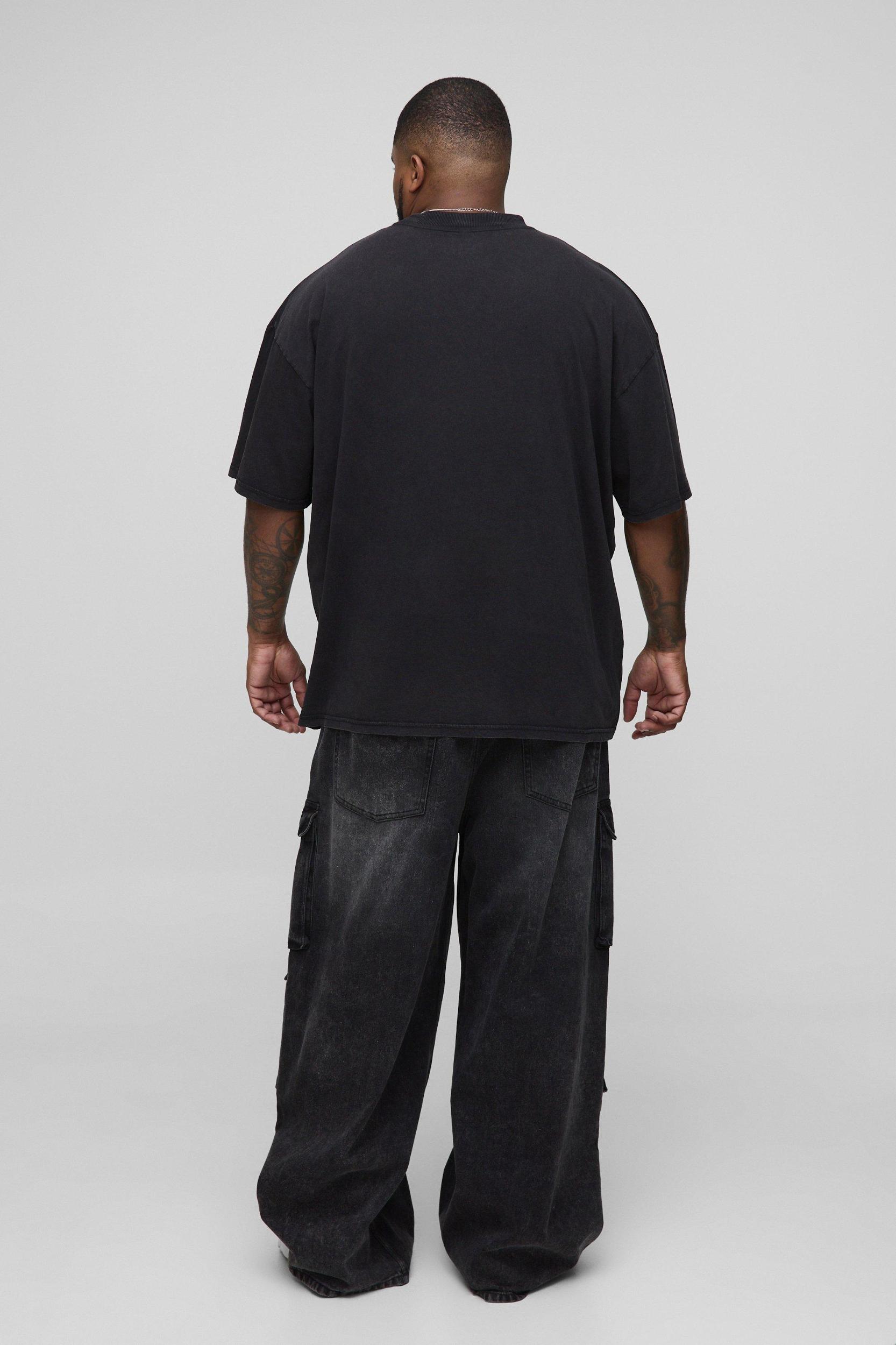 Plus Oversized Green Day License Acid Wash Print T-Shirt | boohooMAN USA Product Image