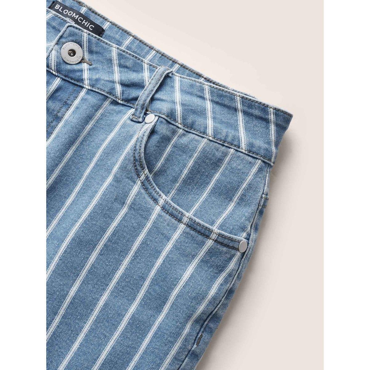 Plus Size Striped Roll Hem Light Wash Denim Shorts Women Denimblue Roll Hem High stretch Everyday Slanted pocket Casual Denim Shorts BloomChic 18/2X Product Image