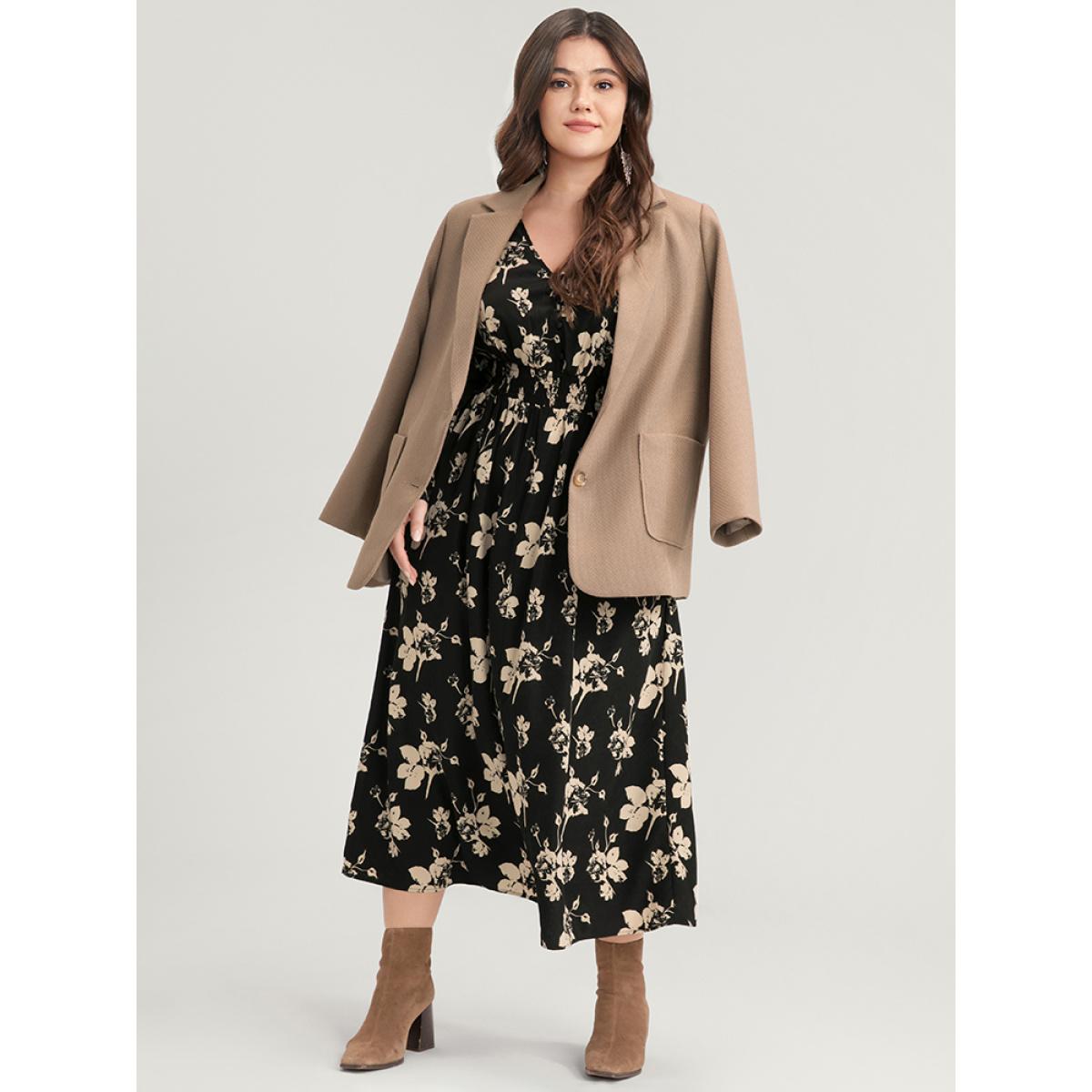 Plus Size Floral V Neck Button Pocket Shirred Midi Dress Black Women Elegant Pocket V-neck Long Sleeve Curvy Midi Dress BloomChic 30/6X Product Image