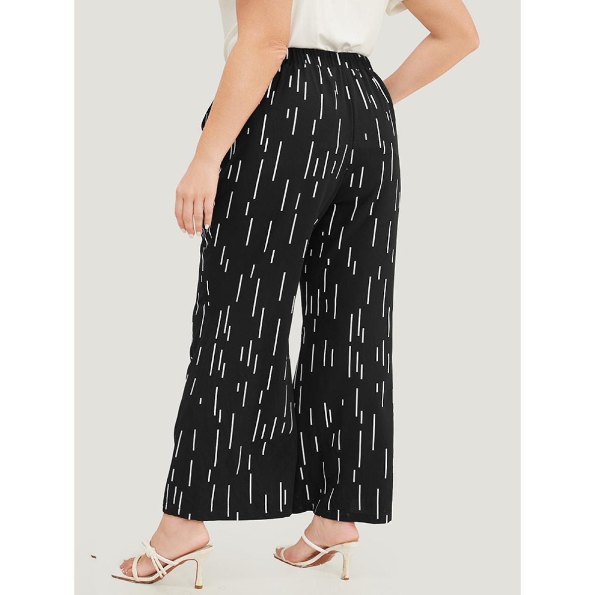 Plus Size Geometric Print Pocket Bootcut Pants Women Black Elegant Bootcut Mid Rise Dailywear Pants BloomChic 30/6X Product Image