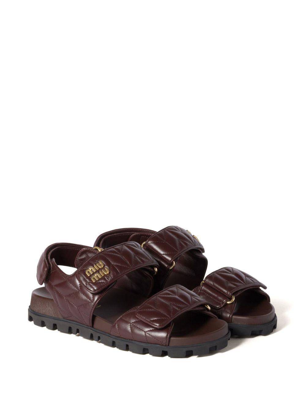 Sporty matelassé leather sandals Product Image