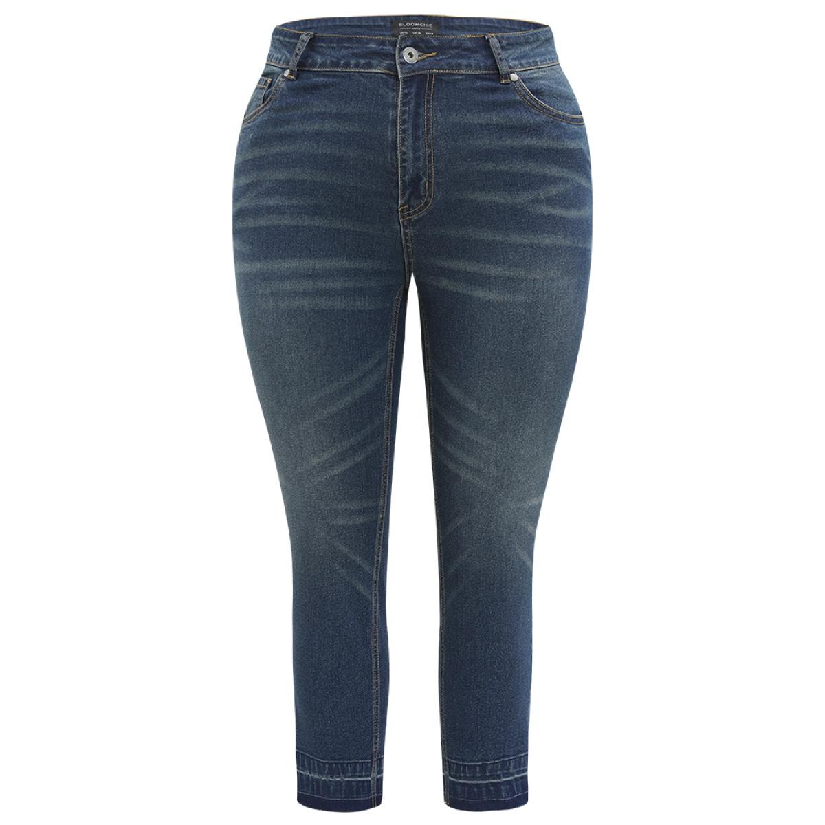 Plus Size Solid Straight Cutoff Pocket Dark Wash Jeans Women Indigo Casual Plain Plain High stretch Pocket Jeans BloomChic 14/1X Product Image