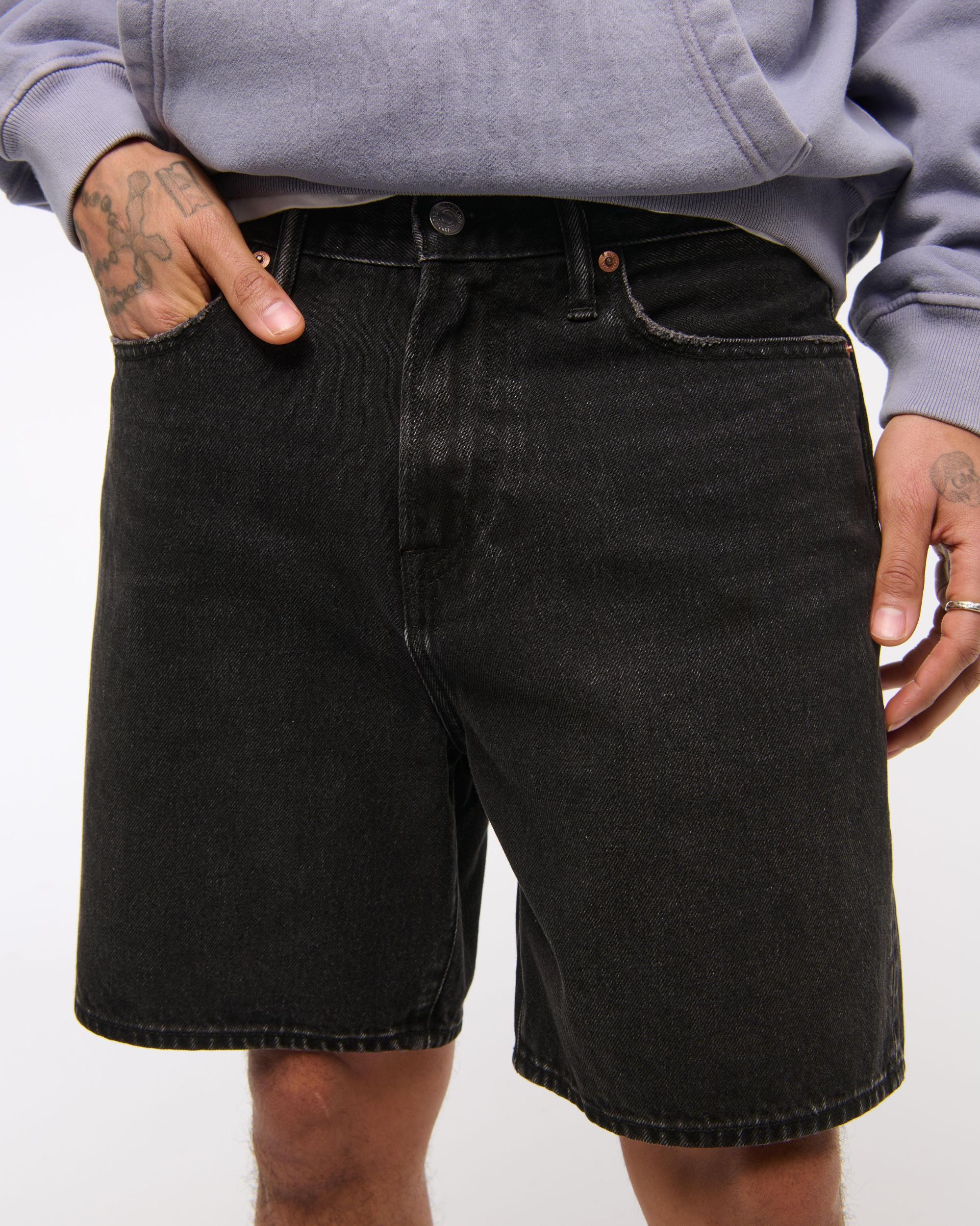 Loose Denim Short Product Image