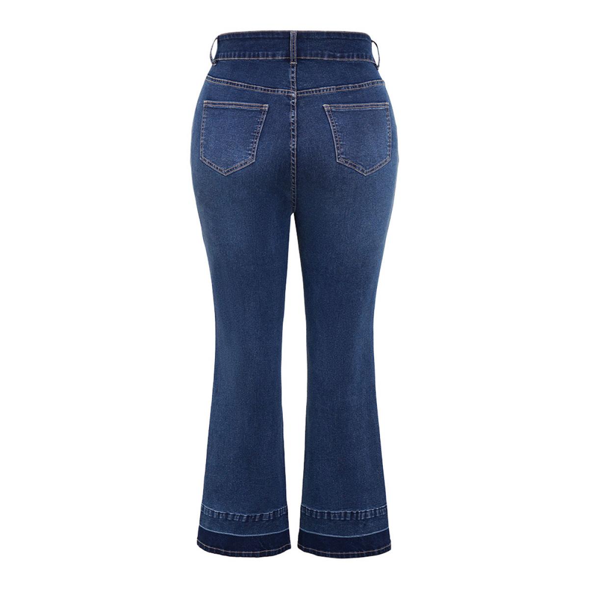 Plus Size Flare Leg Very Stretchy Dark Wash Contrast Patchwork Jeans Women Indigo Casual Plain Contrast High stretch Pocket Jeans BloomChic 24/3X Product Image