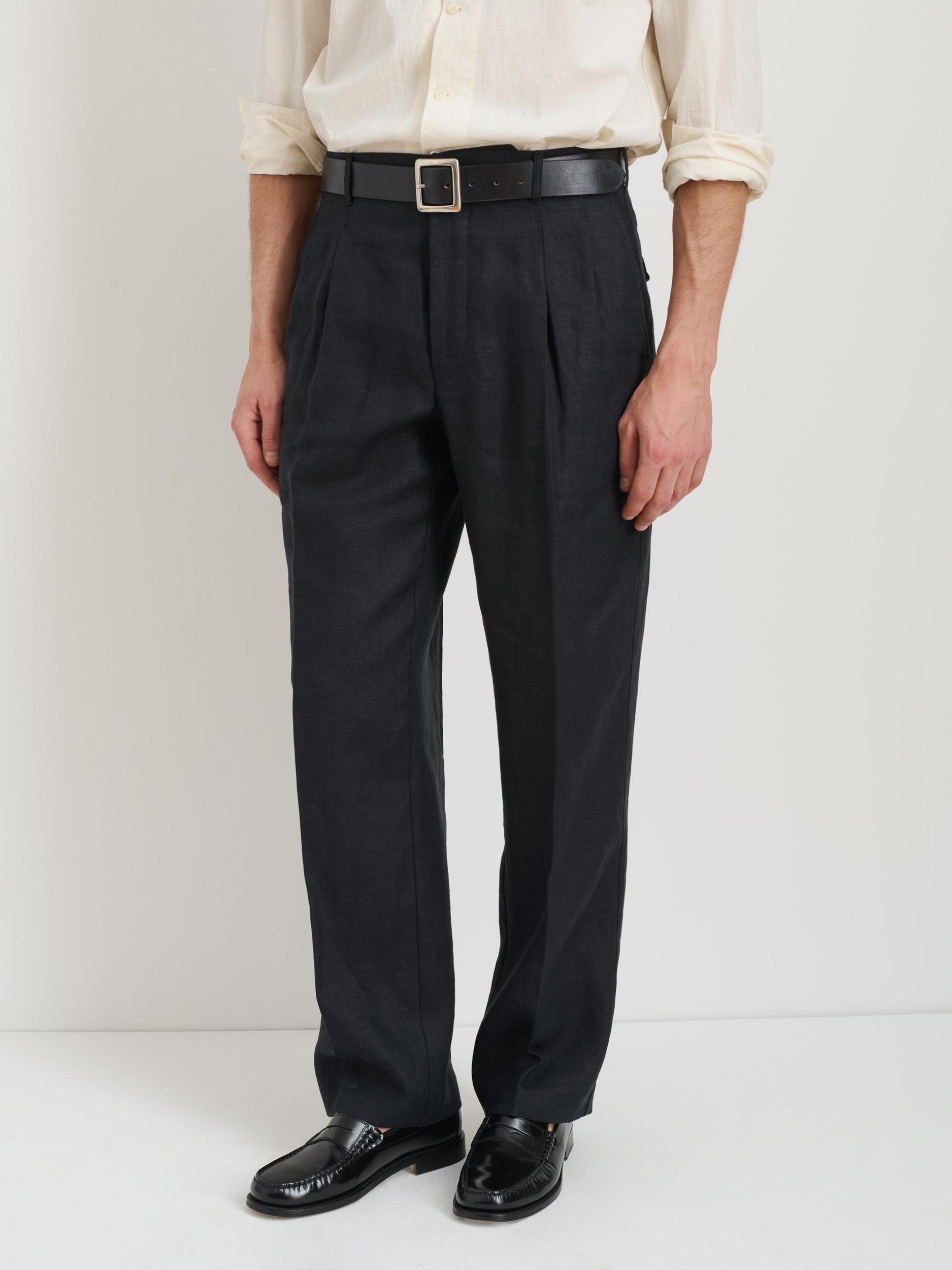 Double Pleated Trouser In Linen Product Image